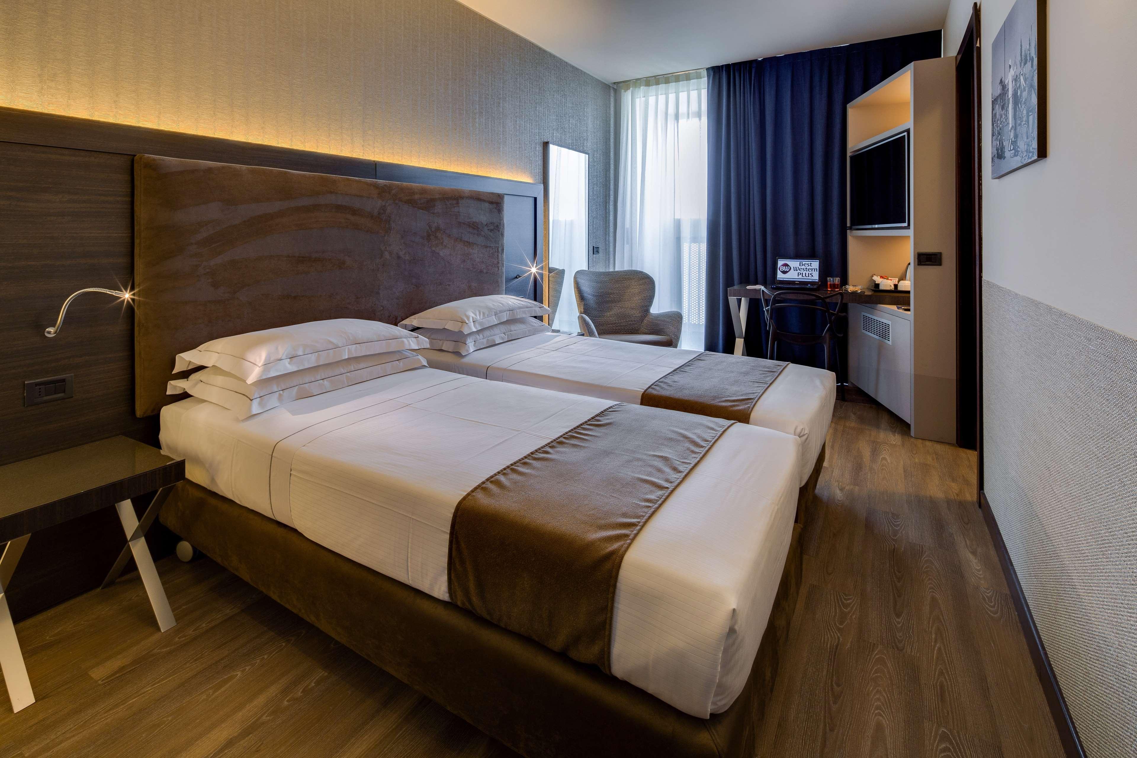 Best Western Plus Hotel Farnese بارما المظهر الخارجي الصورة