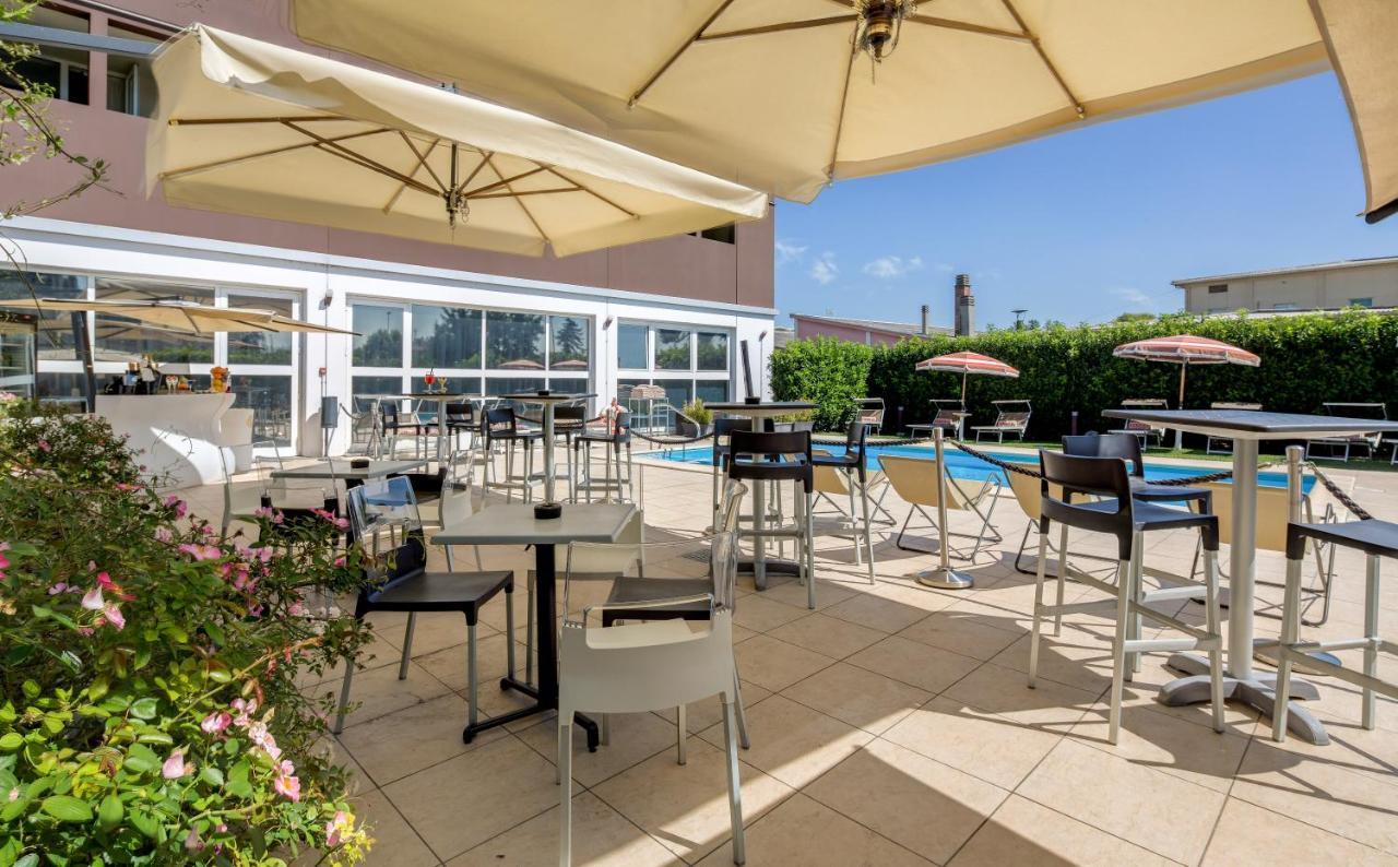 Best Western Plus Hotel Farnese بارما المظهر الخارجي الصورة